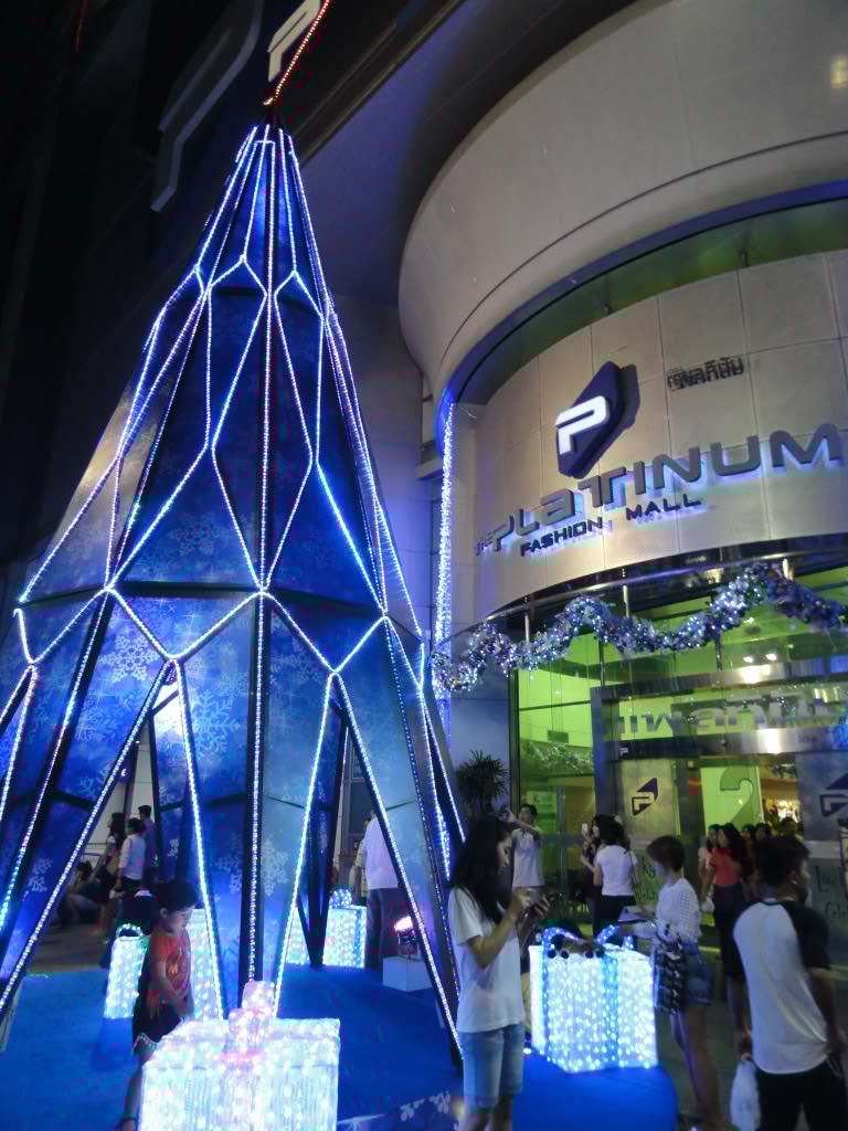 http://s9.picofile.com/file/8268514000/896.jpg