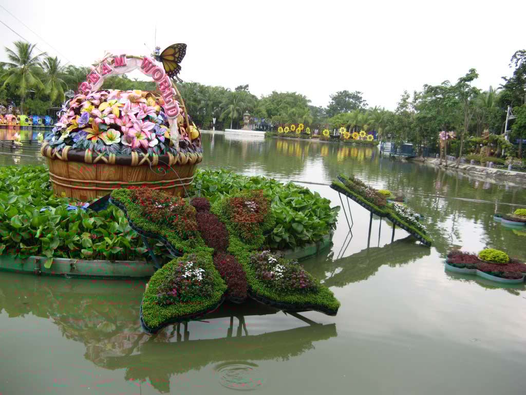 http://s9.picofile.com/file/8268514476/Copy_of_IMG_0116.jpg