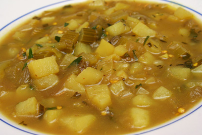 سالاد ریواس و بادمجان