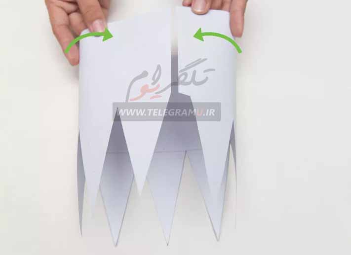 http://s9.picofile.com/file/8280104692/002.jpg