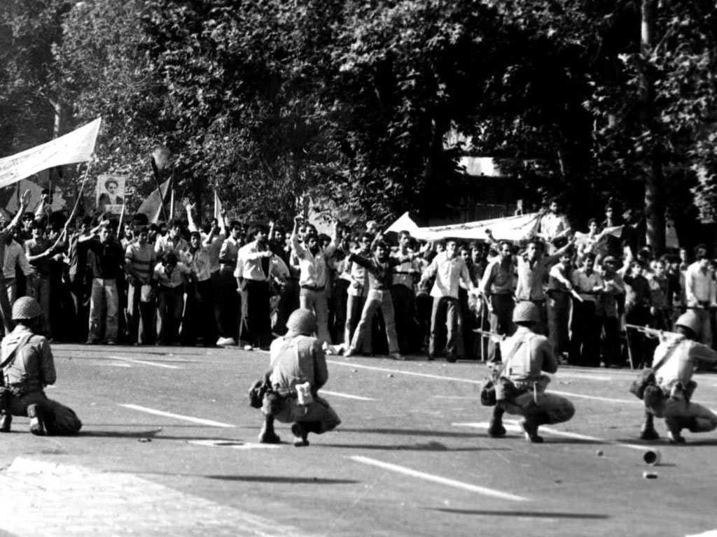 چرا شلیک نمی کنند ؟ 2