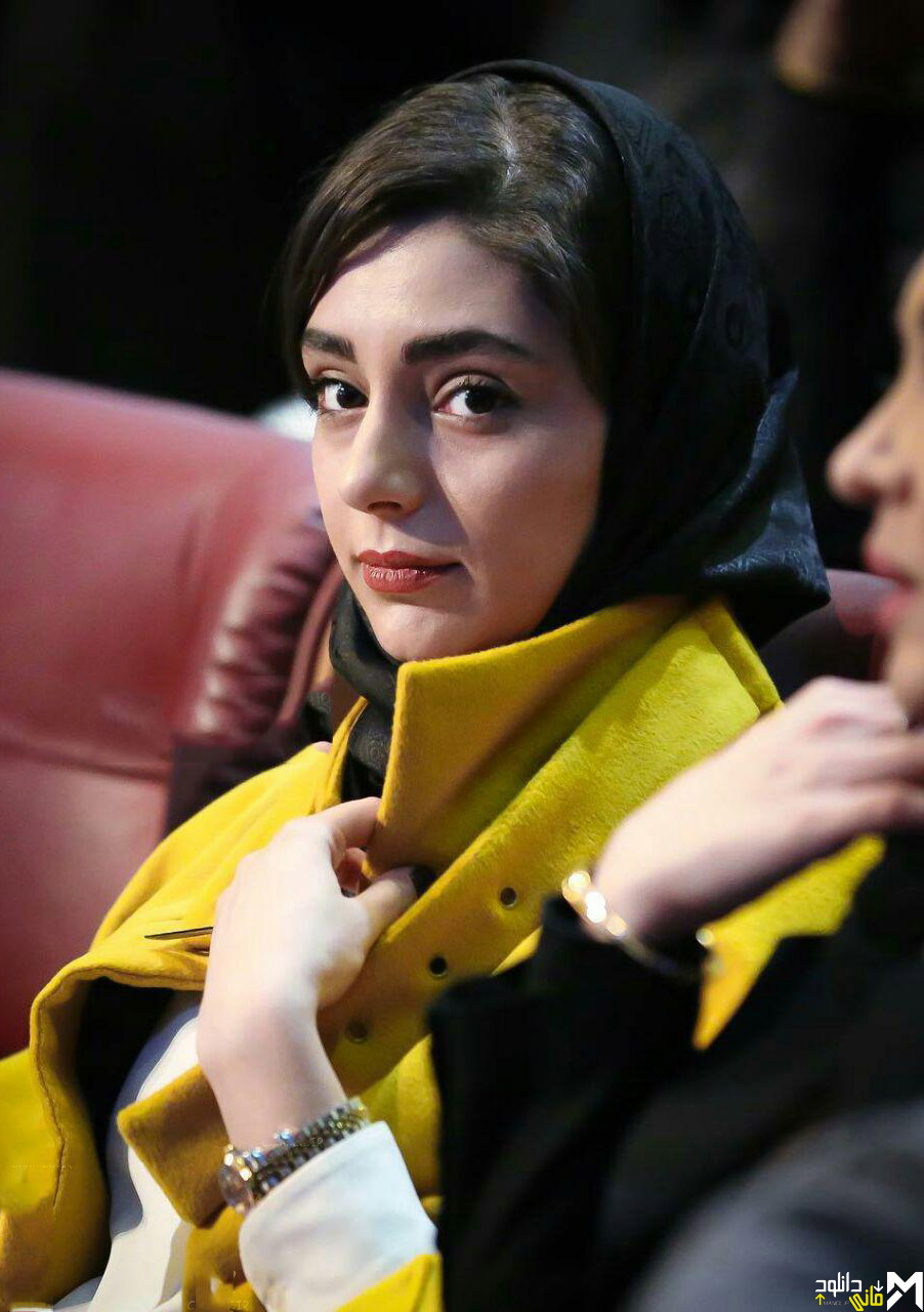هستی مهدوی فر در افتتاحیه جشنواره 35 فیلم فجر