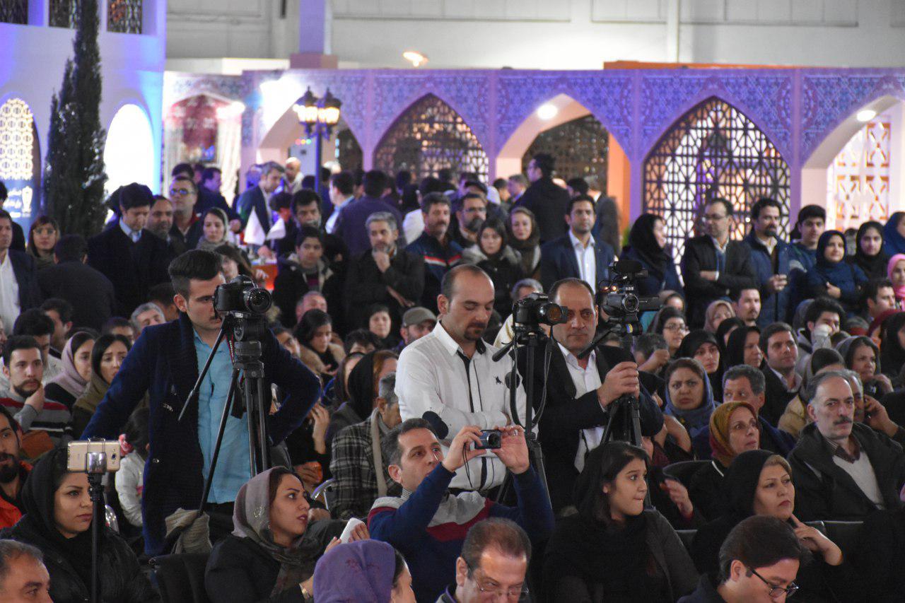 بازدیدکنندگان نمایشگاه