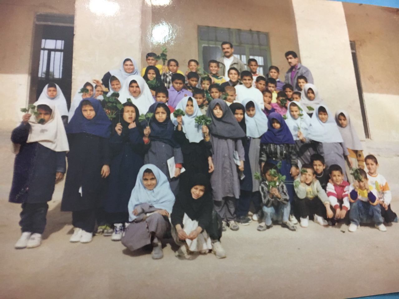 دبستان همت ملگپ سال 1373