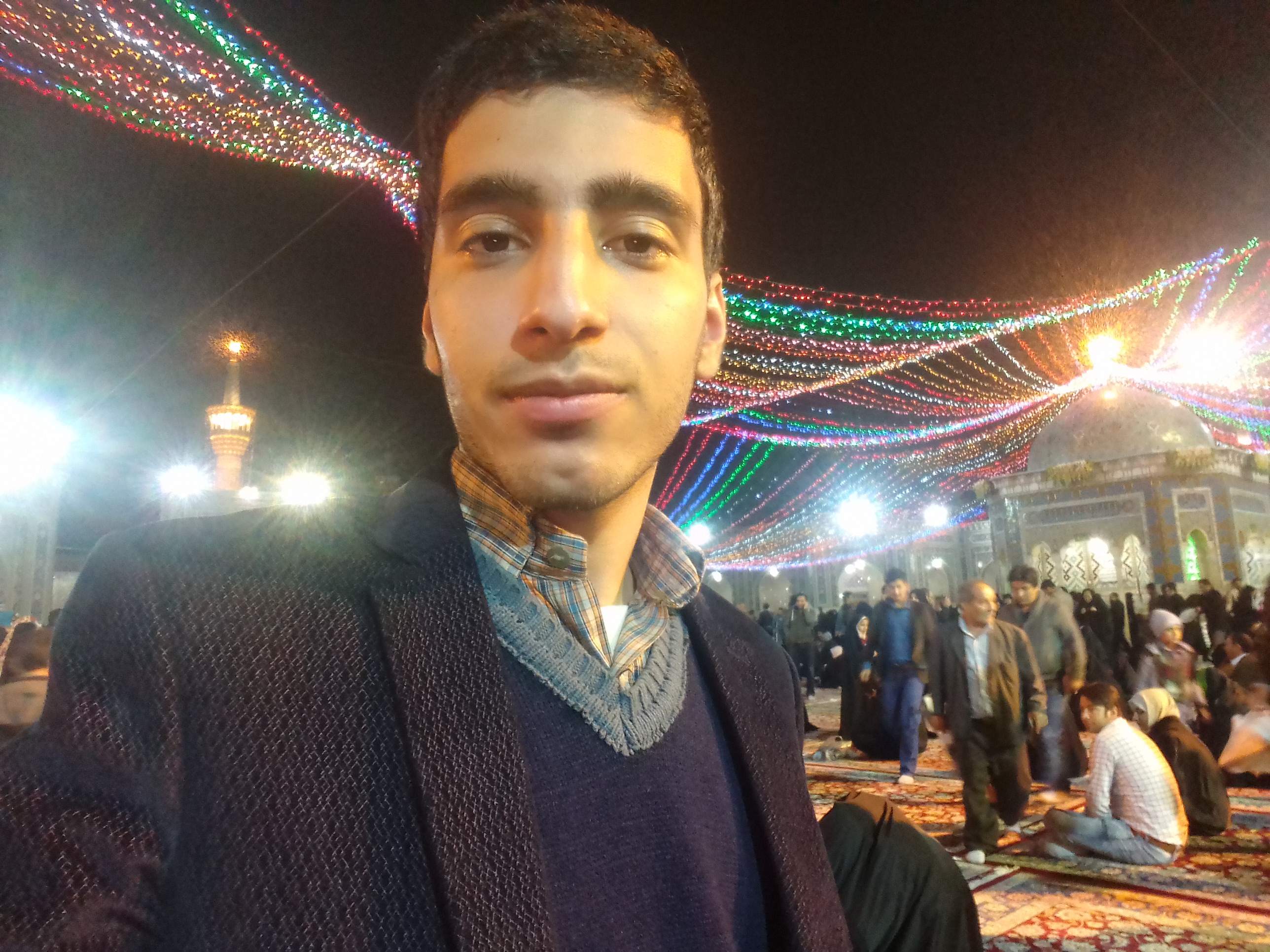 پاسخ به:تصاویر کاربران راسخونی 