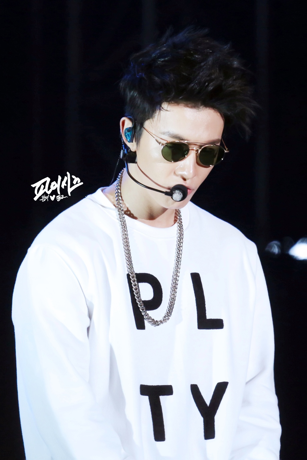 http://s9.picofile.com/file/8290821534/151004_gangnam_de_7.jpg