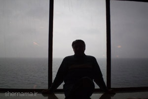 بعد از تو سال ها طعم تنهایی را چشیدم ، منبع :
http://kolbehyetanhayi.mihanblog.com/post/5469 بعد از تو سال ها
طعم تنهایی را چشیدم