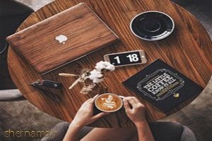 هر انسانی در خود احساس خلا می کند ، منبع :
http://kolbehyetanhayi.mihanblog.com/post/5500 هر انسانی در خود
احساس خلا می کند