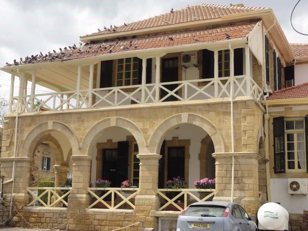 http://s9.picofile.com/file/8296766484/334.jpg