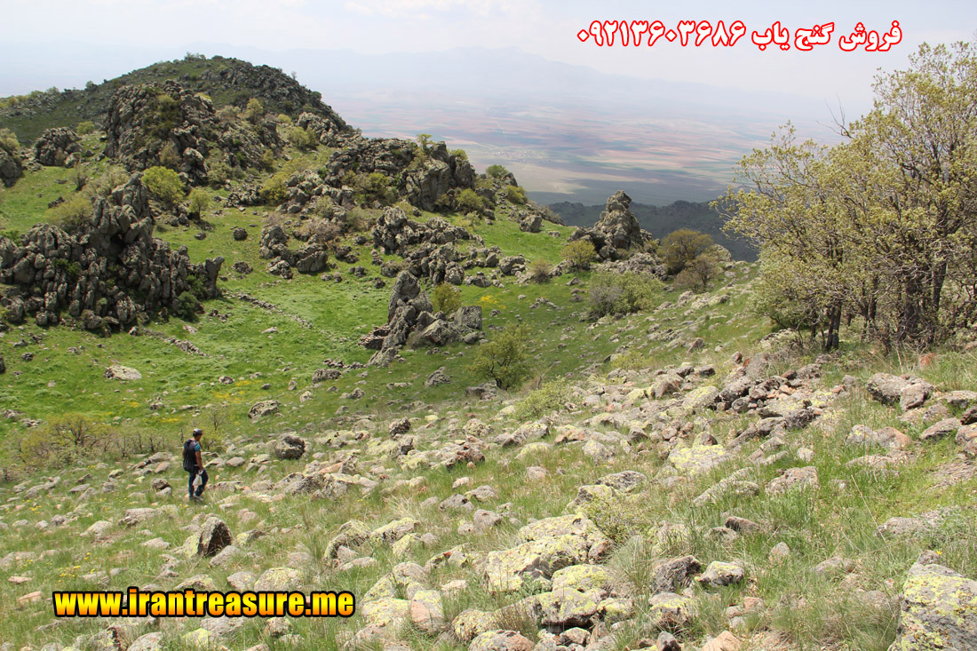 http://s9.picofile.com/file/8298144034/khrid951.jpg