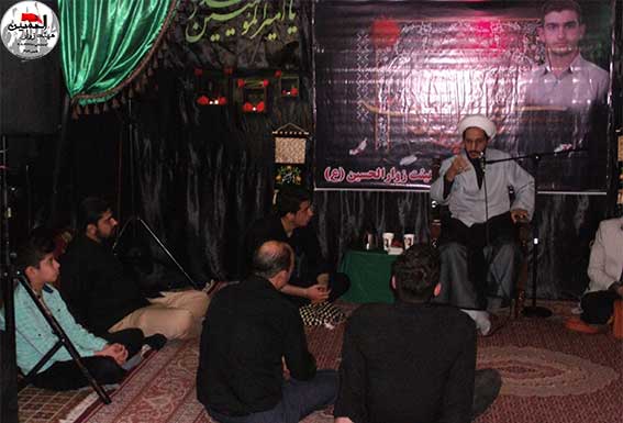 سخنرانی حجت السلام والمسلمین وثوقی درمراسم پنجمین سالگرد شهادت شهید مدافع وطن شهیدمحمدعلی دولت آبادی هیئت زوارالحسین(ع) درحسینیه شهیددولت آبادی-شهیدان ناجا