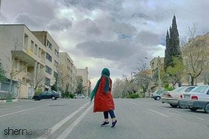 خود را آلوده ی نفرت و خشم آدمها نکنیم ، منبع :
http://mahfeladabi.com/post/9382 خود را آلوده ی نفرت و خشم آدمها نکنیم