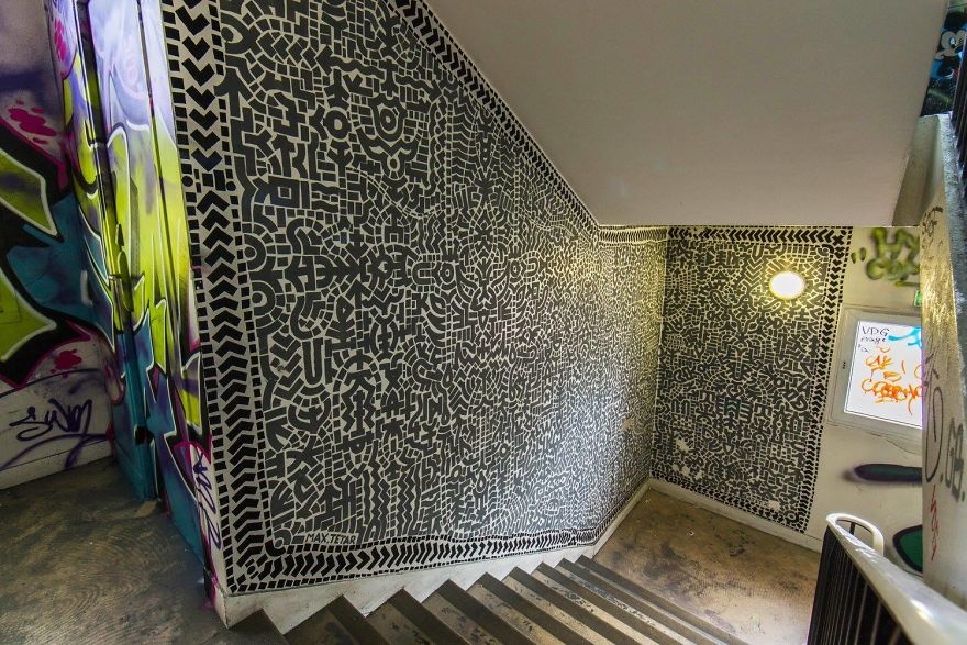 دیوارهای خوابگاه پاریسی