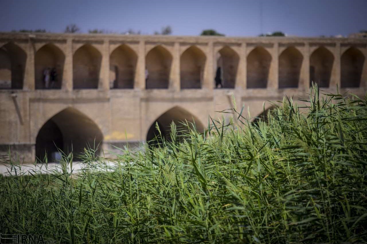 خشکی زاینده رود