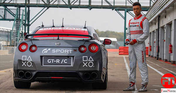راندن خودرو نیسان GT-R در پیست واقعی با استفاده از دسته پلی استیشن 4 + ویدیو