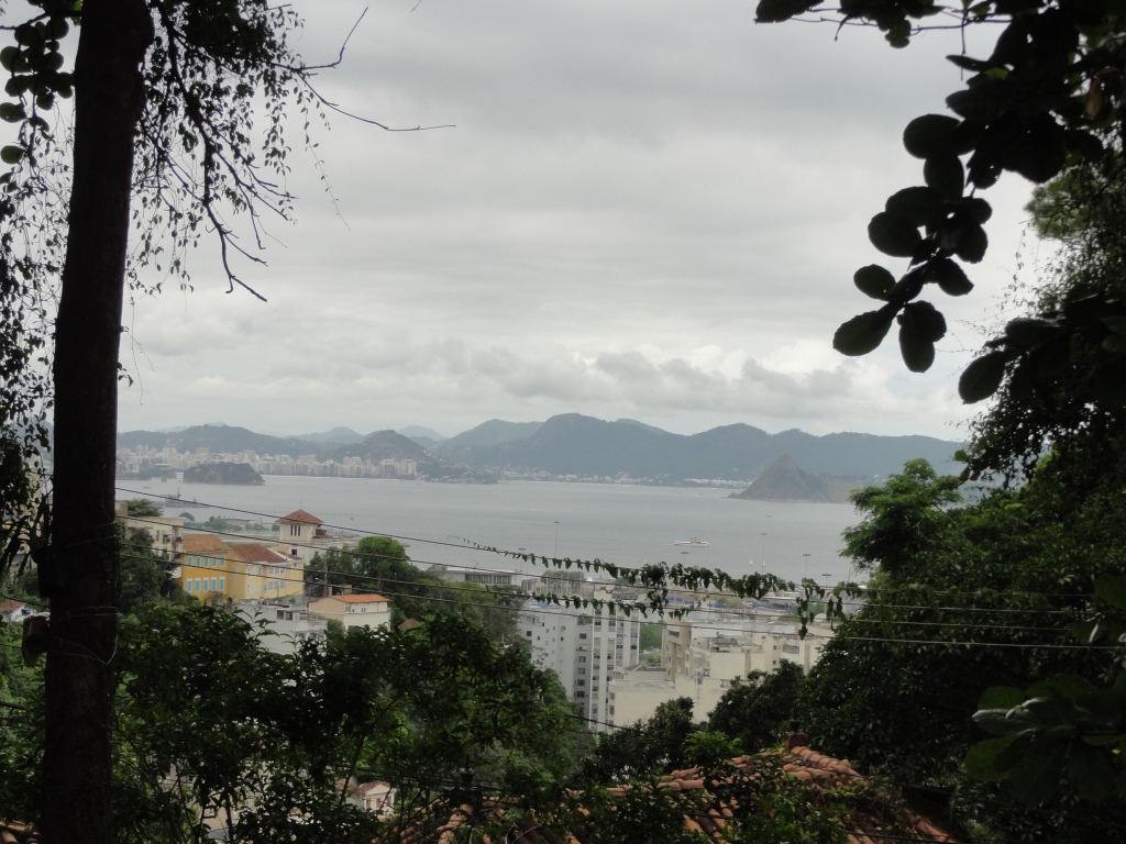 http://s9.picofile.com/file/8311212400/143.JPG