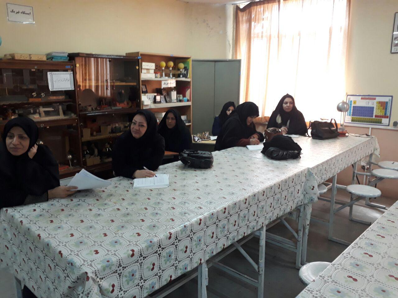http://s9.picofile.com/file/8313968226/photo_2017_12_11_10_11_47.jpg
