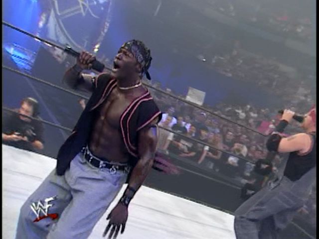 http://s9.picofile.com/file/8314777050/K_KWIK_AND_THE_ROAD_DOGG_SS_2000_001.jpg