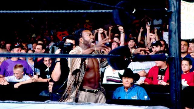 http://s9.picofile.com/file/8315101650/King_of_the_Ring_2001_11.jpg
