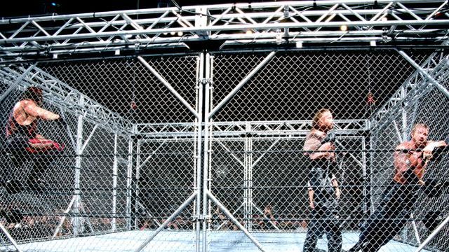 http://s9.picofile.com/file/8315105884/Summerslam_2001_20.jpg