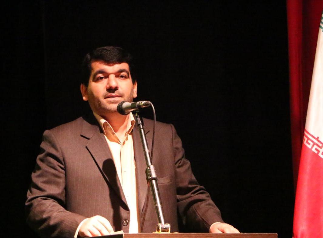 رئیس اداره فرهنگ و ارشاد اسلامی شهرستان رشت خبر داد: برگزاری مراسم اختتامیه جشنواره فجر رشت