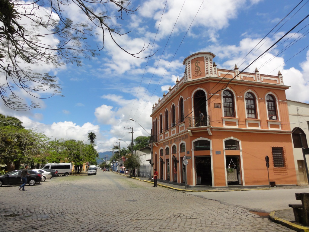 http://s9.picofile.com/file/8319855684/587.JPG