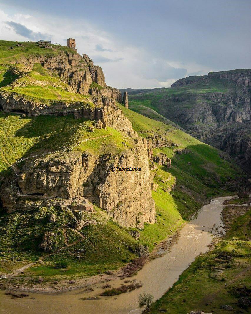 ضحاک