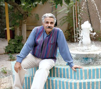 اقبال واحدی 