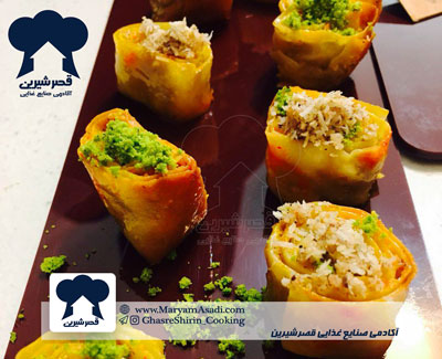 طرز تهیه زولبیا بامیه باقلوا ترکی استانبولی خمیر باقلوا شیرینی ماه رمضان تزئیین سفره افطار گردویی پسته هزارلا آشپزی آموزش اصفهان