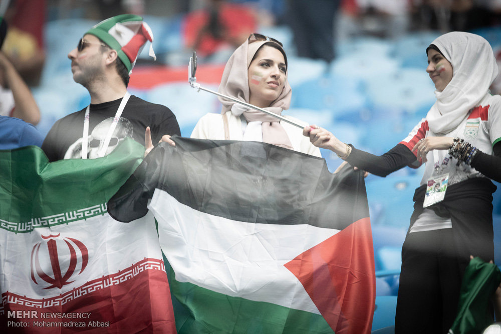 حجاب و ورزش, ایران, جام جهانی, مراکش, حجاب تماشاگران بازی ایران و مراکش