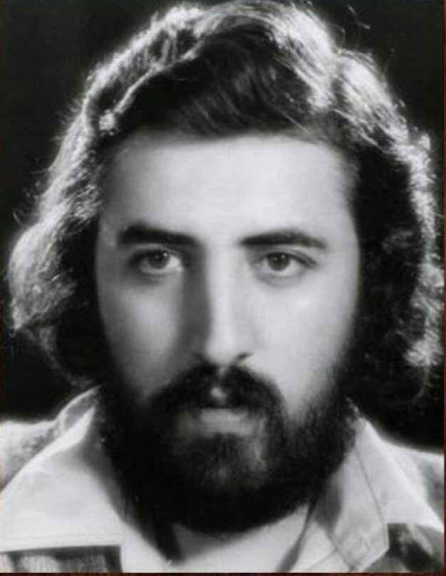 حسین منزوی