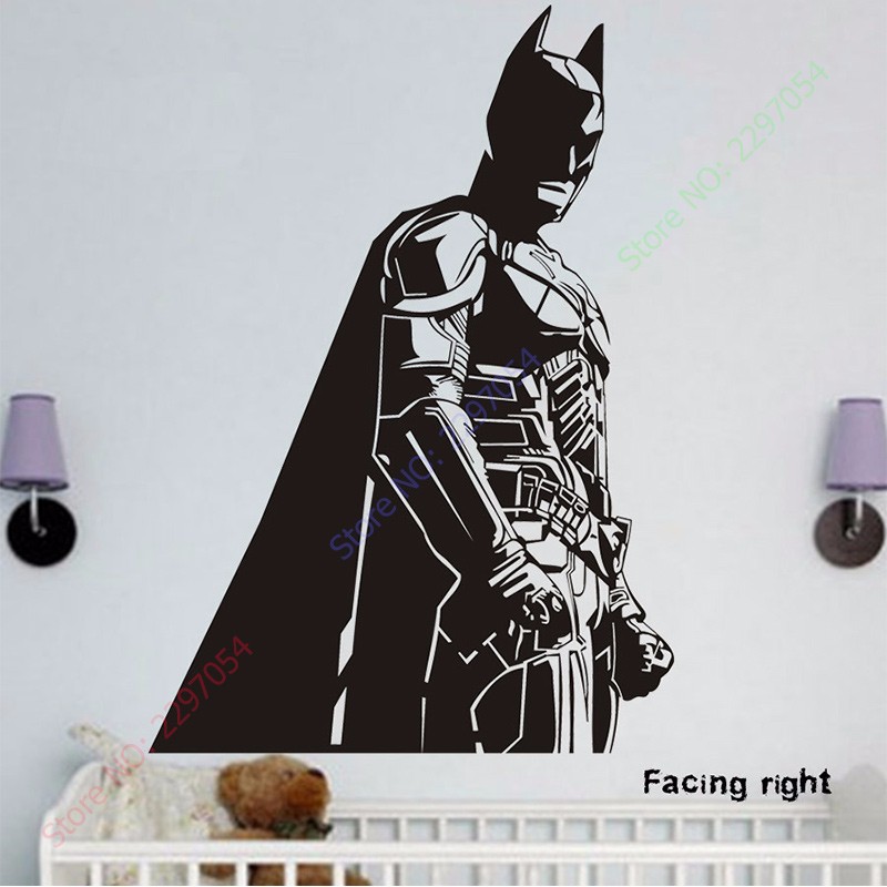 http://s9.picofile.com/file/8338648826/Batman_10_.jpg