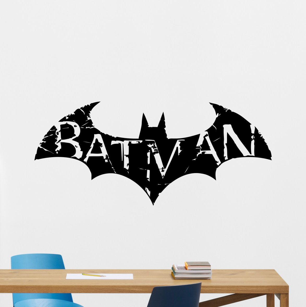 http://s9.picofile.com/file/8338648976/Batman_14_.jpg