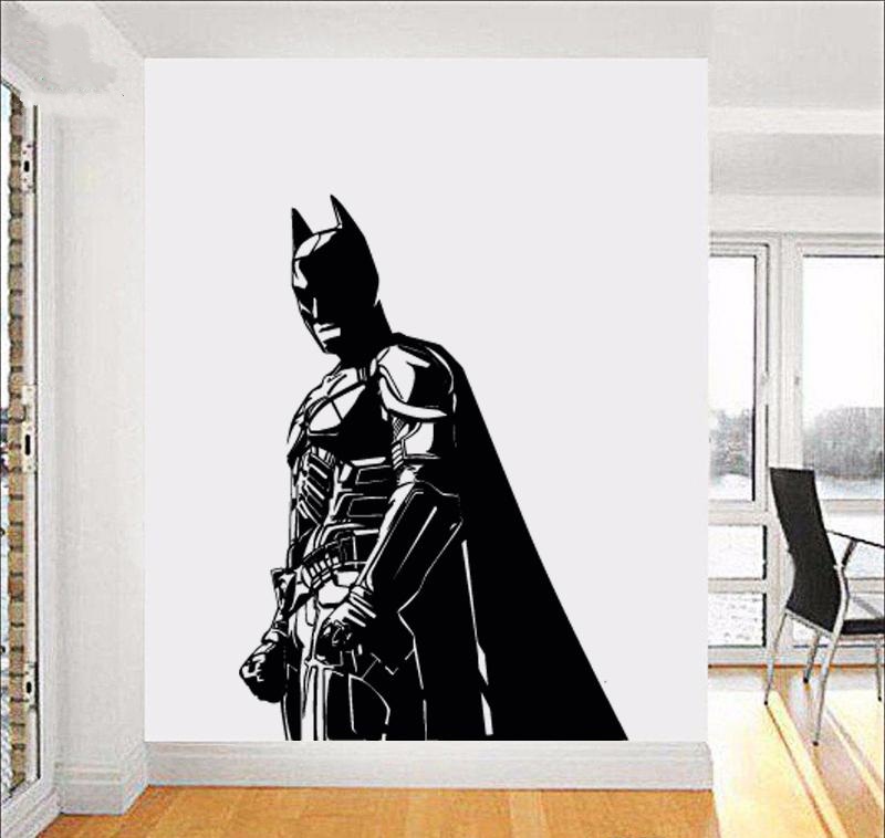 http://s9.picofile.com/file/8338651500/Batman_6_.jpg