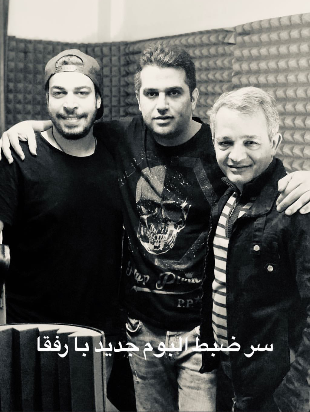 http://s9.picofile.com/file/8344847368/hamidaskari1_1543925267_1926907306065158102_503864847.jpg