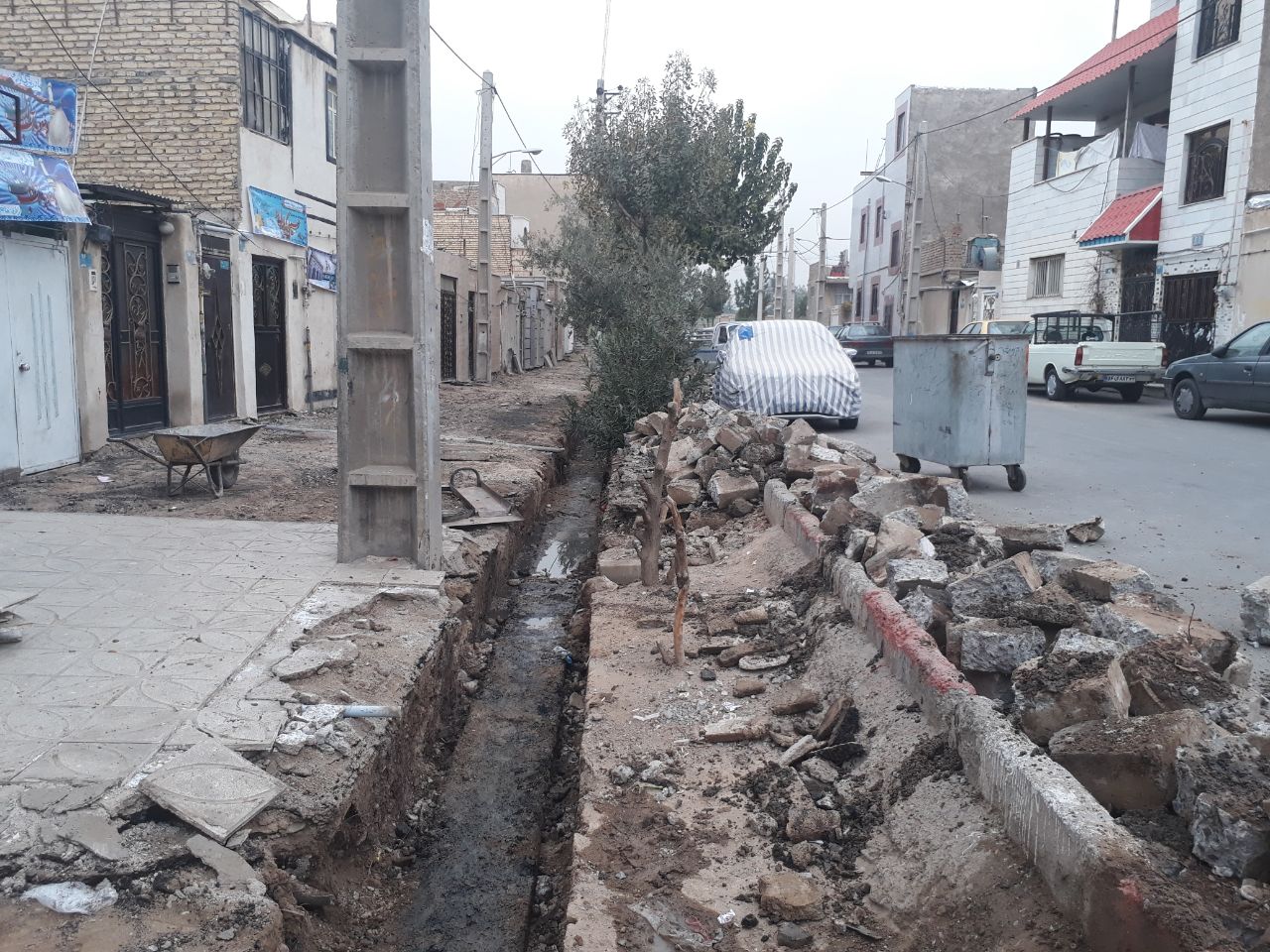 عملیات سنگفرش و جدول گذاری خیابان شهید کرمعلی تاجیک