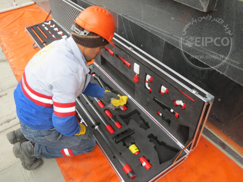 Mahar nikpayam، مهیار نیک پیام ، خط گرم، کار با برق