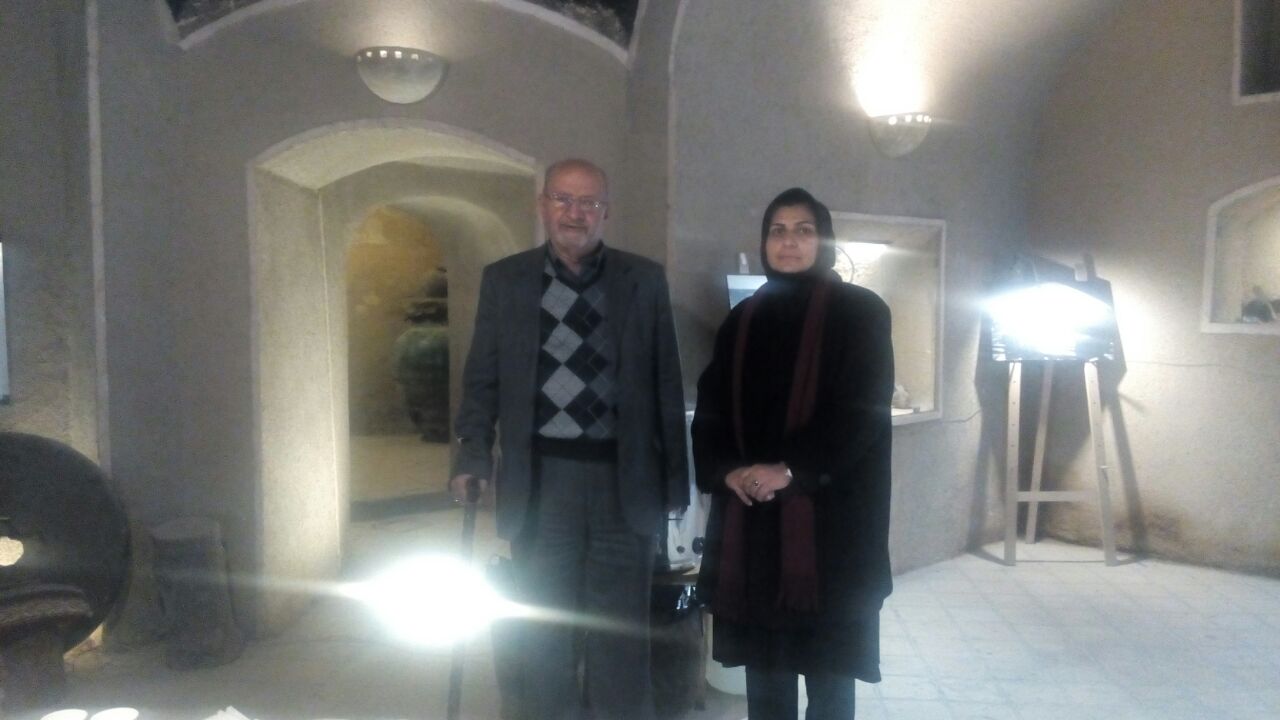 مهرناز آزاد 