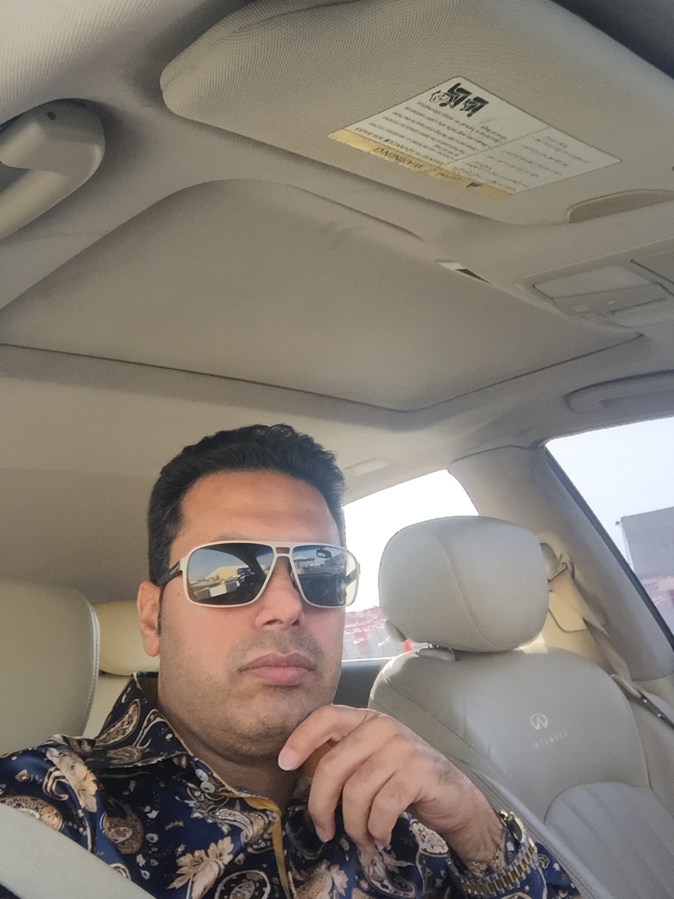 <strong>بهروز</strong> عباسی بوشهر