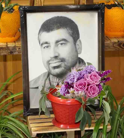 http://s9.picofile.com/file/8348052376/877667.JPG