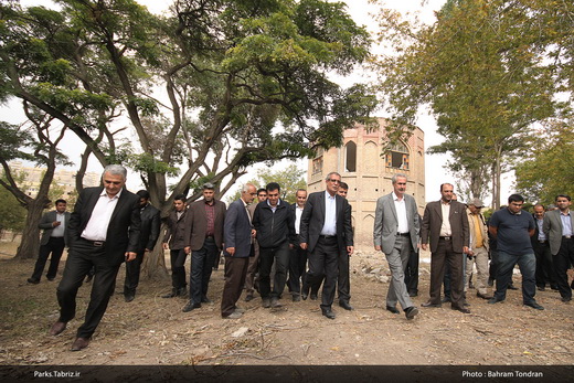 خلعت تبریز