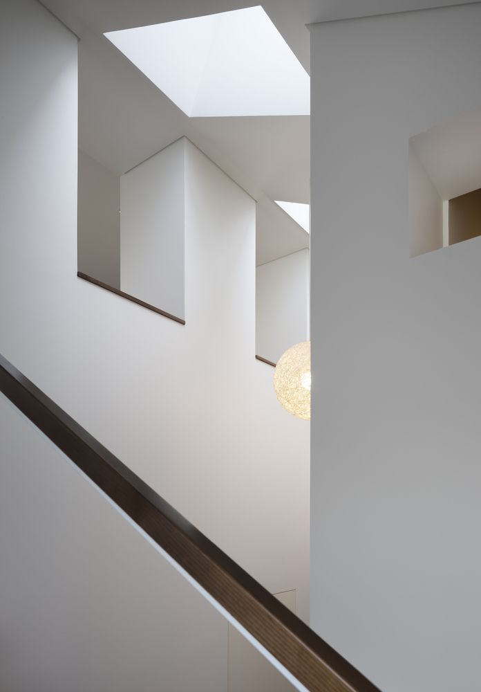 طراحی خانه ای متفاوت در کره جنوبی Yongin Dongsanjae / Lee.haan.architects