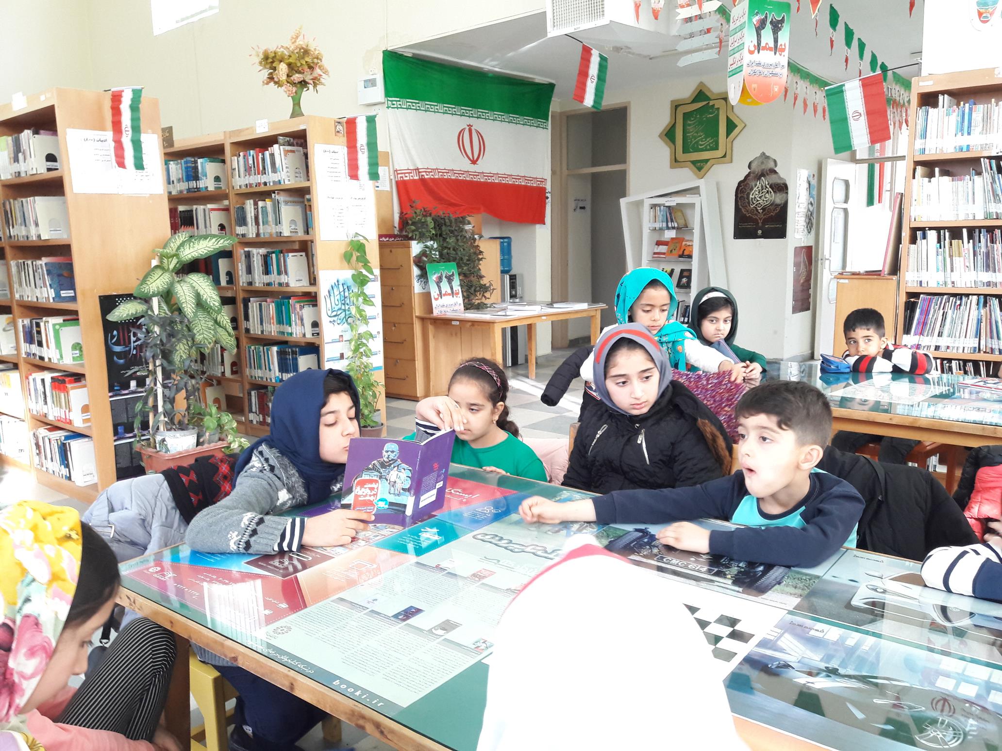 <strong>کتابخانه</strong> <strong>عمومی</strong> <strong>شهید</strong> <strong>چمران</strong> <strong>شهر</strong> <strong>چورزق</strong>