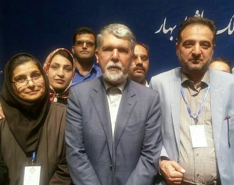 مهرناز آزاد