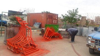 سرپرست دهیاری گل حصار از نصب پایه چراغ روشنایی در خیابان شهید کرمعلی تاجیک خبر داد.