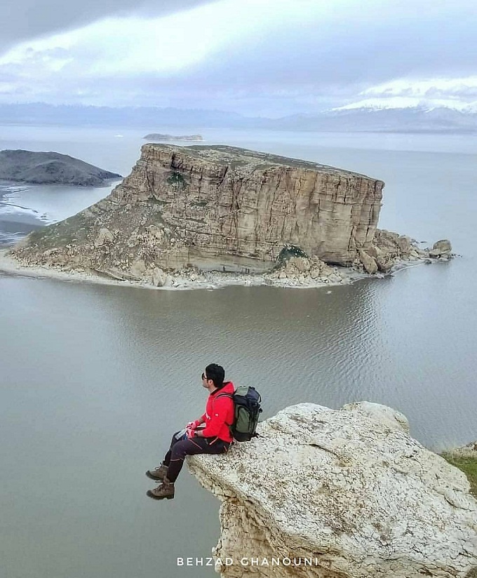 بهزاد قانونی