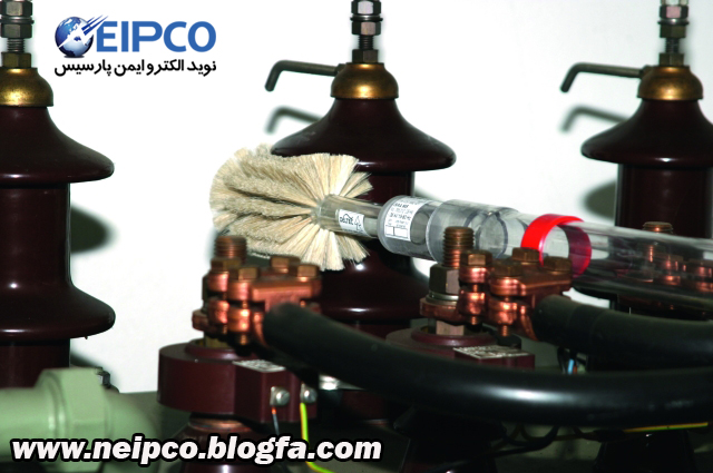 خط گرم ، تعمیر و نگهداری ، سرویس پست برق