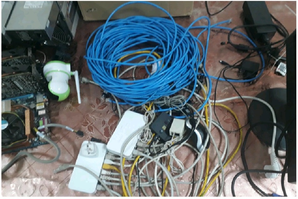 کشف ۹ دستگاه بیت کوین قاچاق در لنگرود / یک متهم ۳۴ ساله دستگیر شد 1 image 2019 8 1 9 20 24 142 KN3